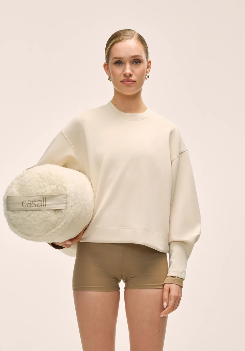 Peachy Crew Neck - Lamb White