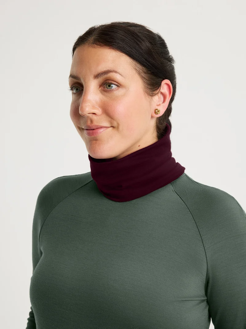 Nina Neckwarmer Burgundy