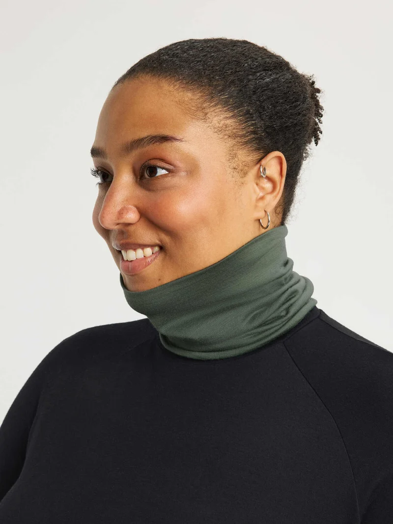 Nina Neckwarmer Green