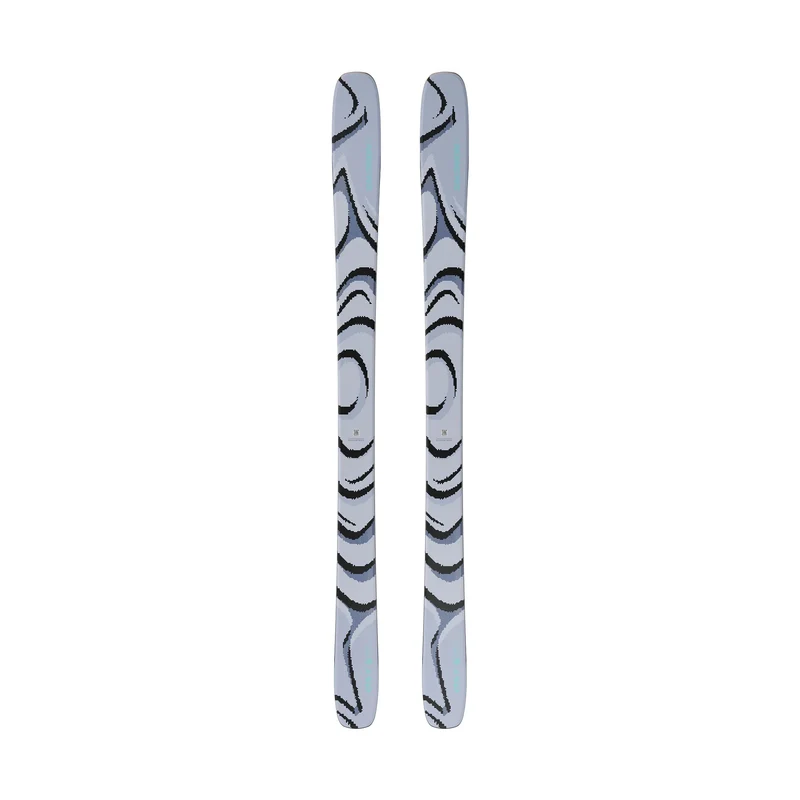 QST 100 COSMIC SKY Skidor Freeride