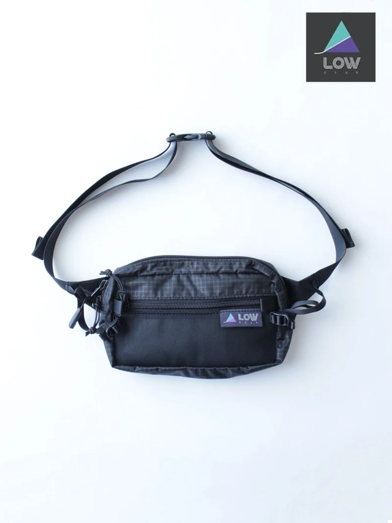 Walker's Pack #Black Out (ブラック）｜LOWGEAR