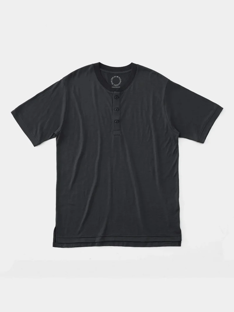 100% Light Merino Henley #Charcoal｜山と道