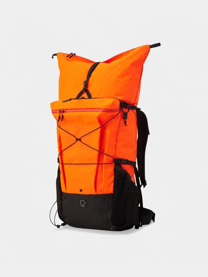 THREE Zip #Bright Orange｜山と道