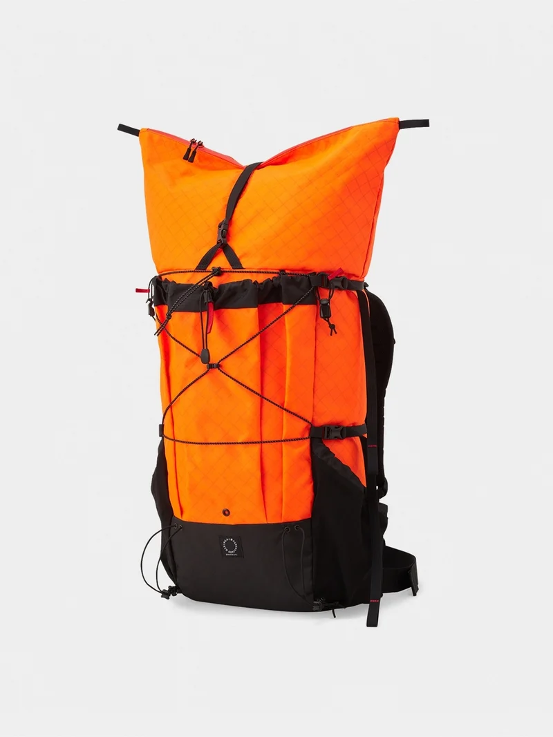 THREE Standard #Bright Orange｜山と道