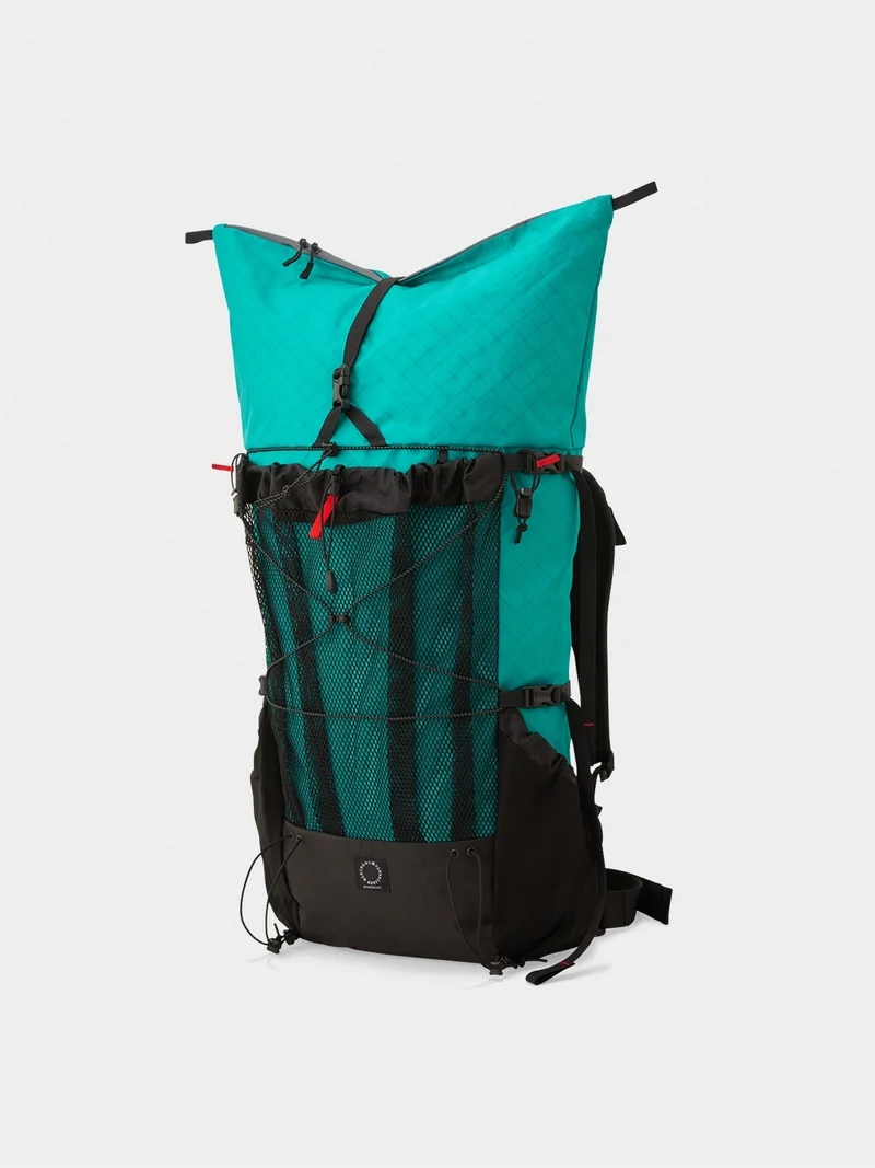 THREE Mesh #Turquoise｜山と道