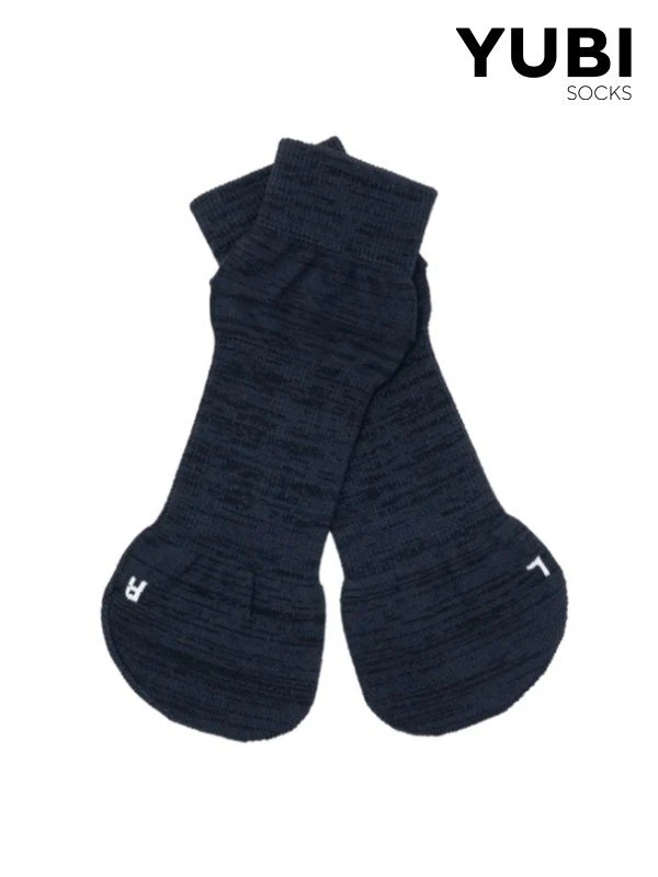 Natural Shape Quarter Crew Axio Wool #Black [YUB233-021025-BLK]｜YUBI SOCKS