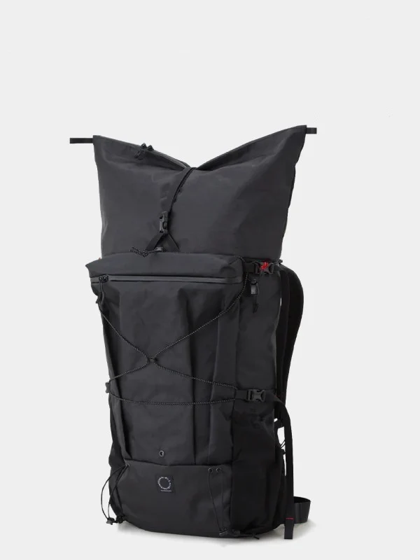 THREE Zip #Black ｜山と道