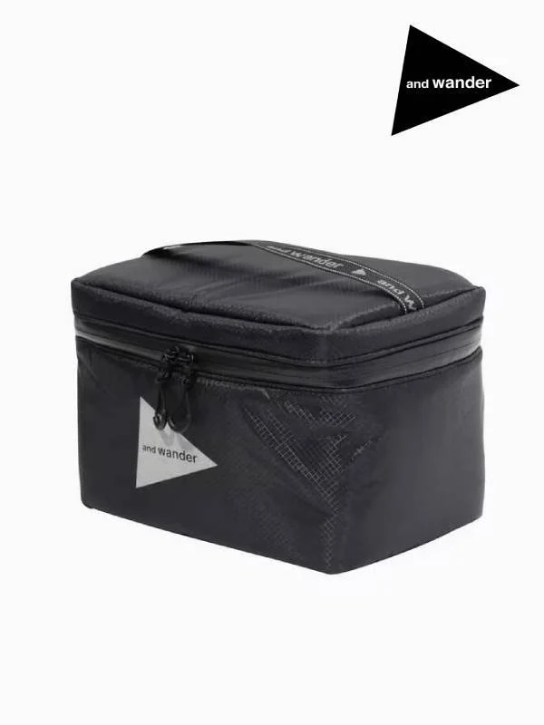sil soft cooler small #022/charcoal [4977277]｜and wander
