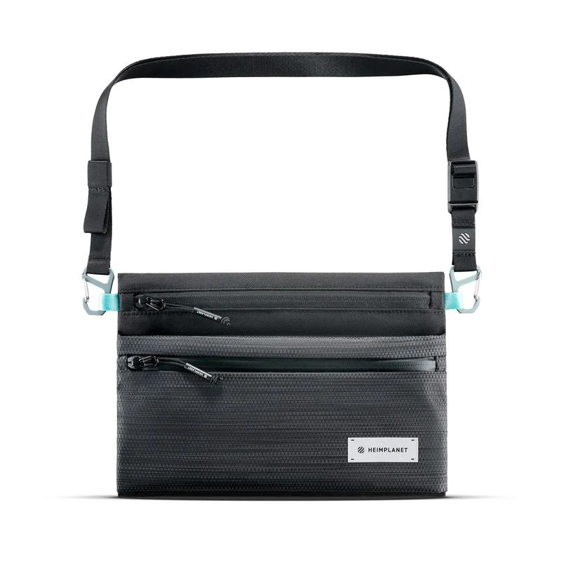 CARRY ESSENTIALS Neck Pouch (A5); Black