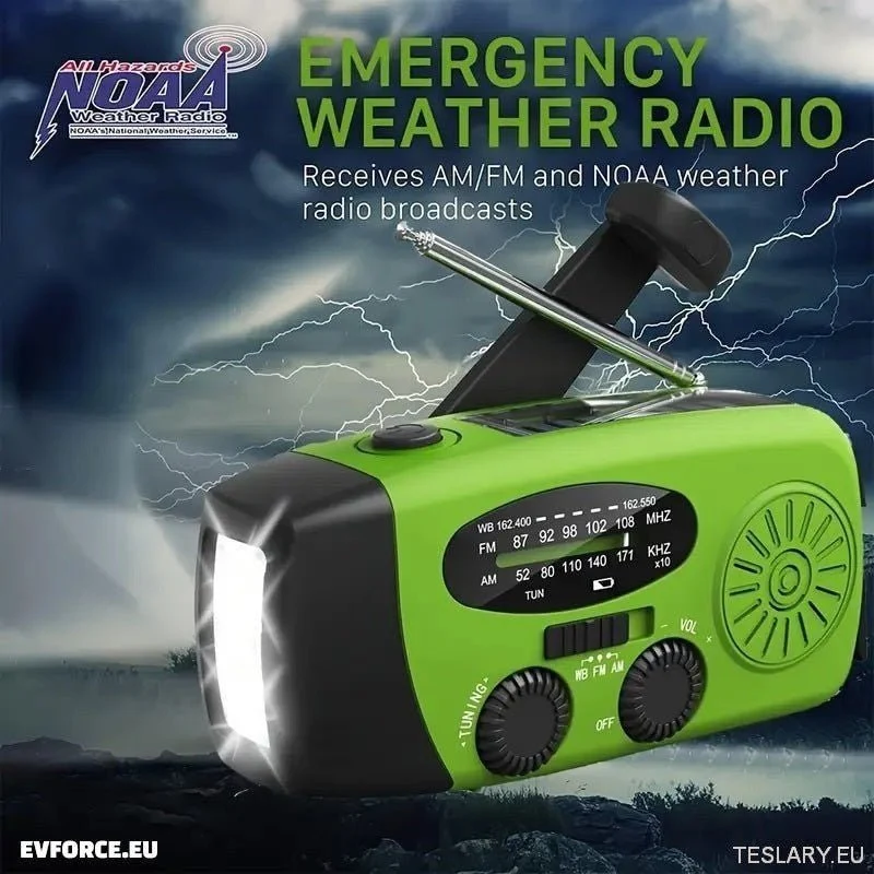 Bärbar nödradio med ficklampa och powerbank på 2000 mAh för att ladda telefonen