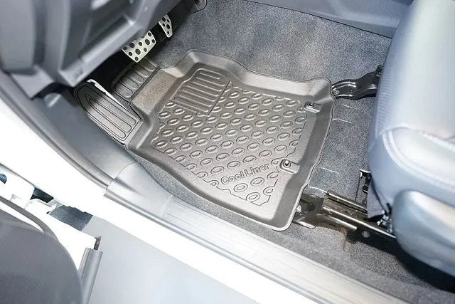 Subaru Forester Kupématta med hög kant
