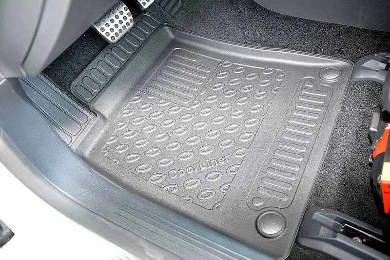 Mercedes CLA Kupématta med hög kant